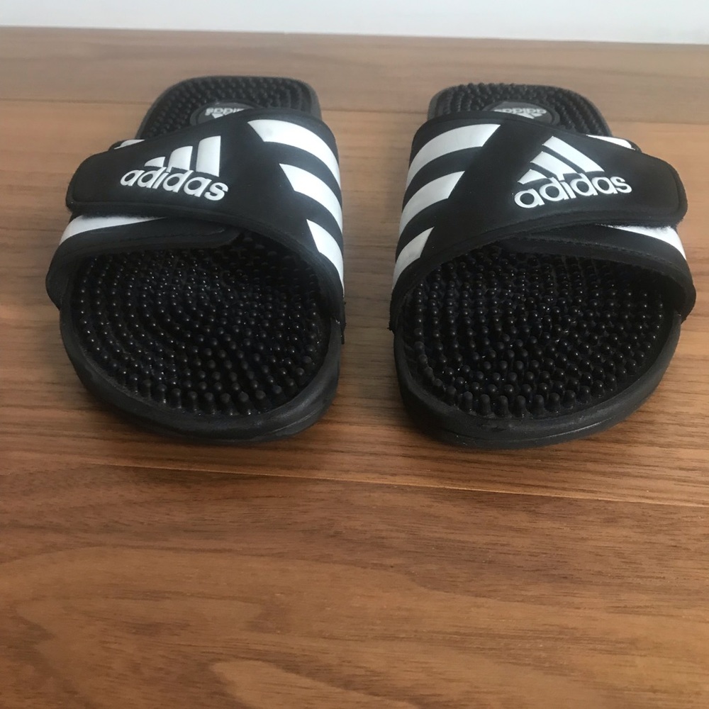 Adidas flip flop for kids youth sandal